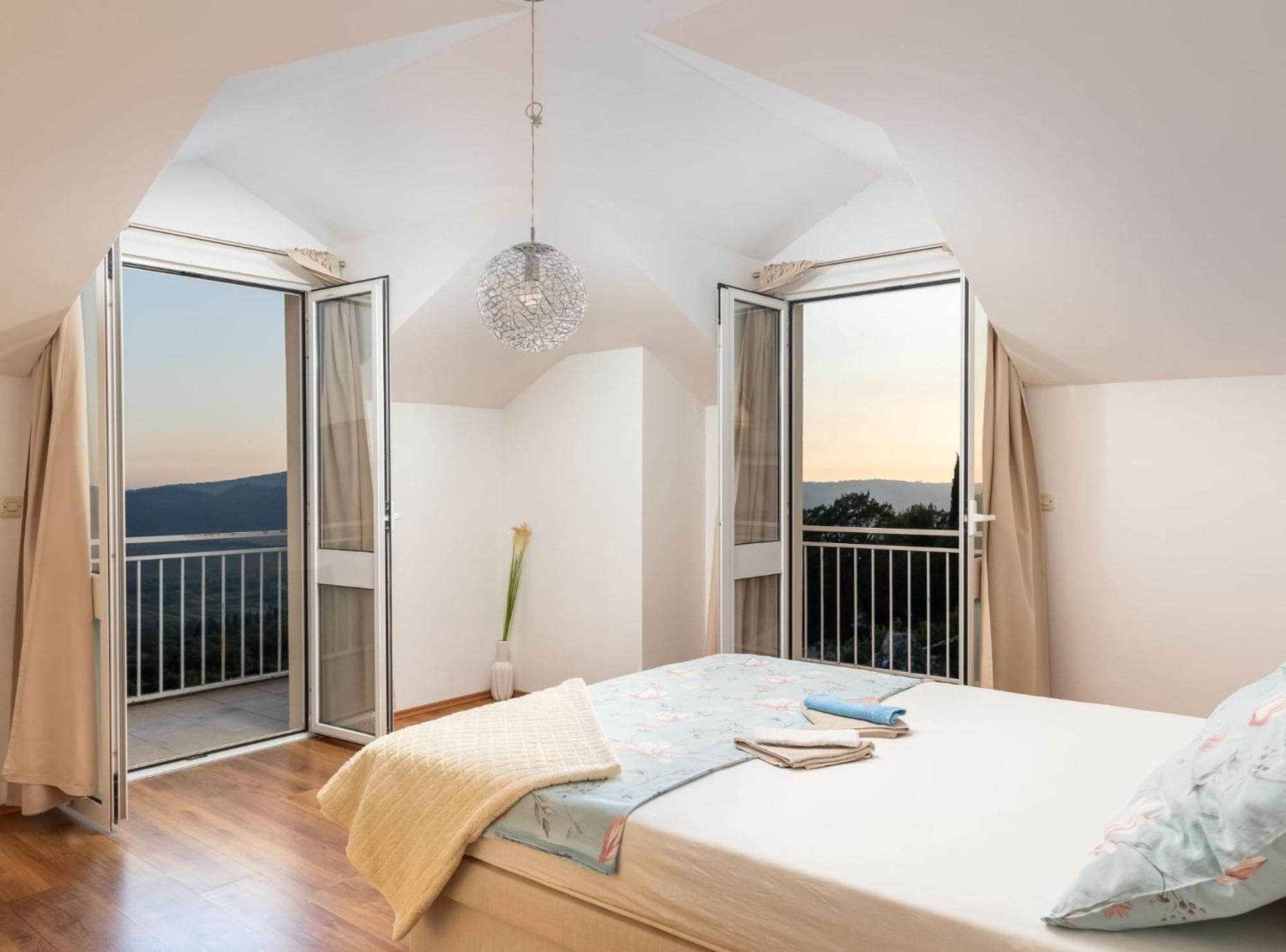 Villa Source With Private Pool Pridvorje 外观 照片