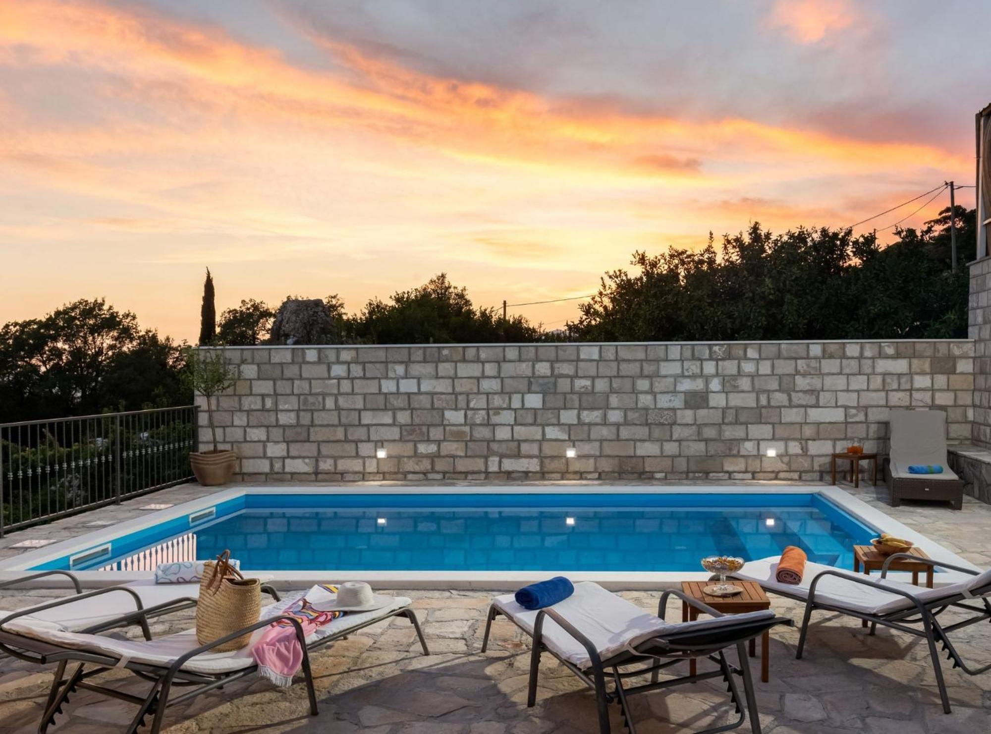 Villa Source With Private Pool Pridvorje 外观 照片