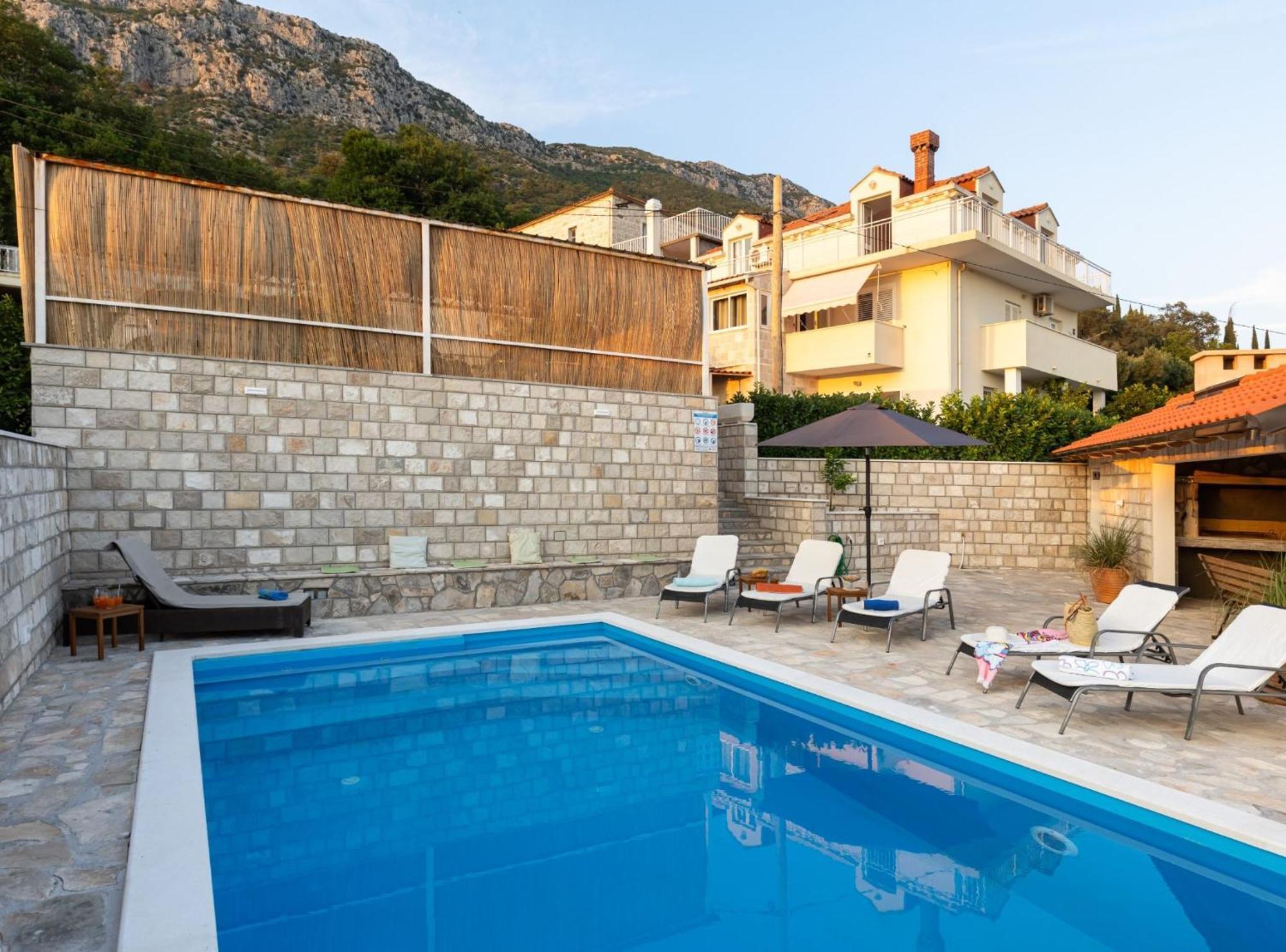 Villa Source With Private Pool Pridvorje 外观 照片